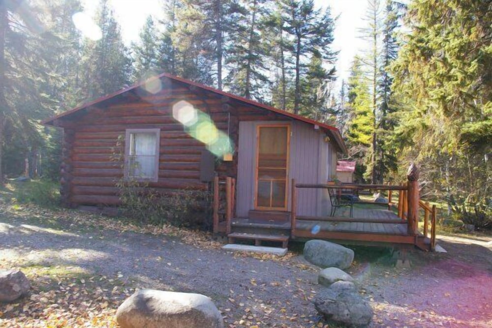 Lake Five Resort