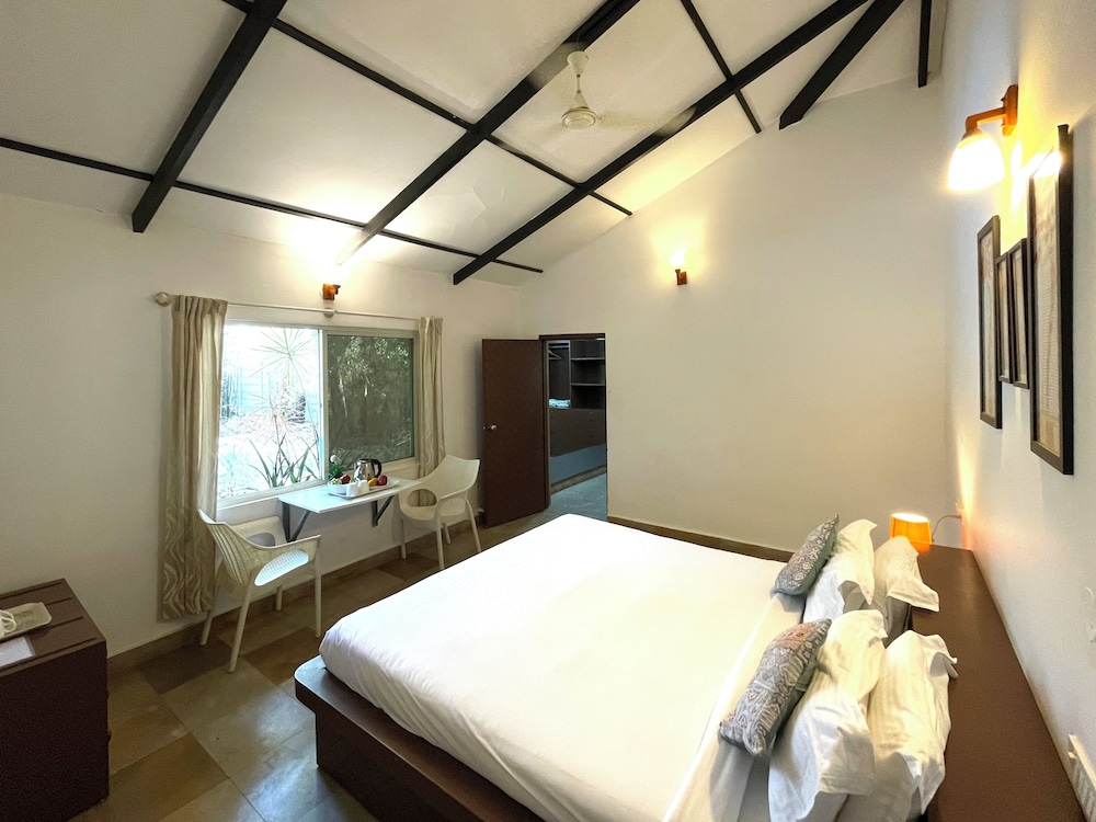 The Hideaway Hosur