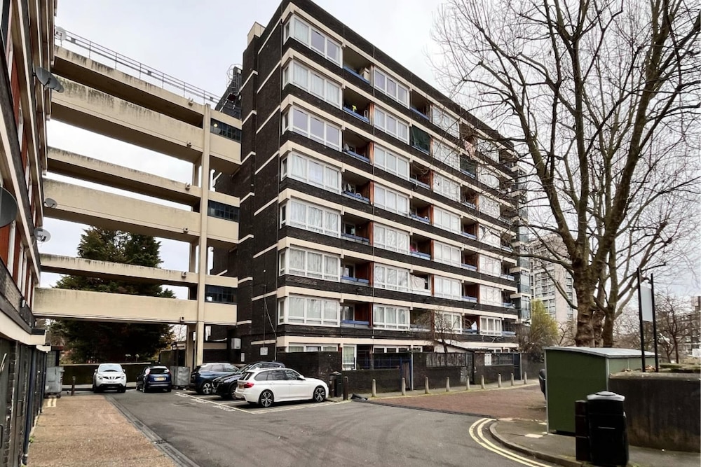 The Kennington Park Crib - Lovely 2bdr Flat With Garden