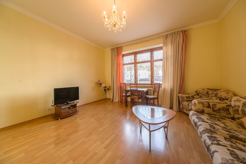 Kiev Accommodation Hotel Service