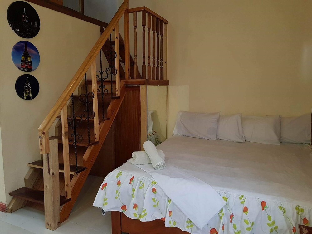Villa Saturnina