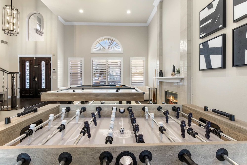 Luxury Pool Home w Theater Games Mountain View