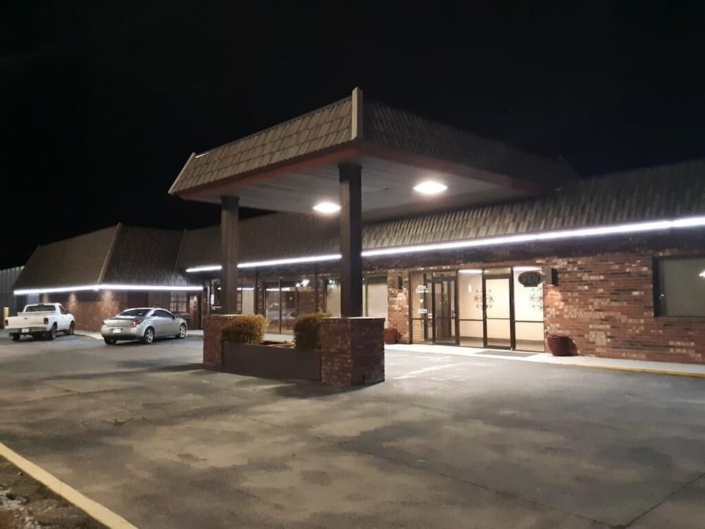 Emporia Vacations - Eleven Boutique Hotel - Property Image 12