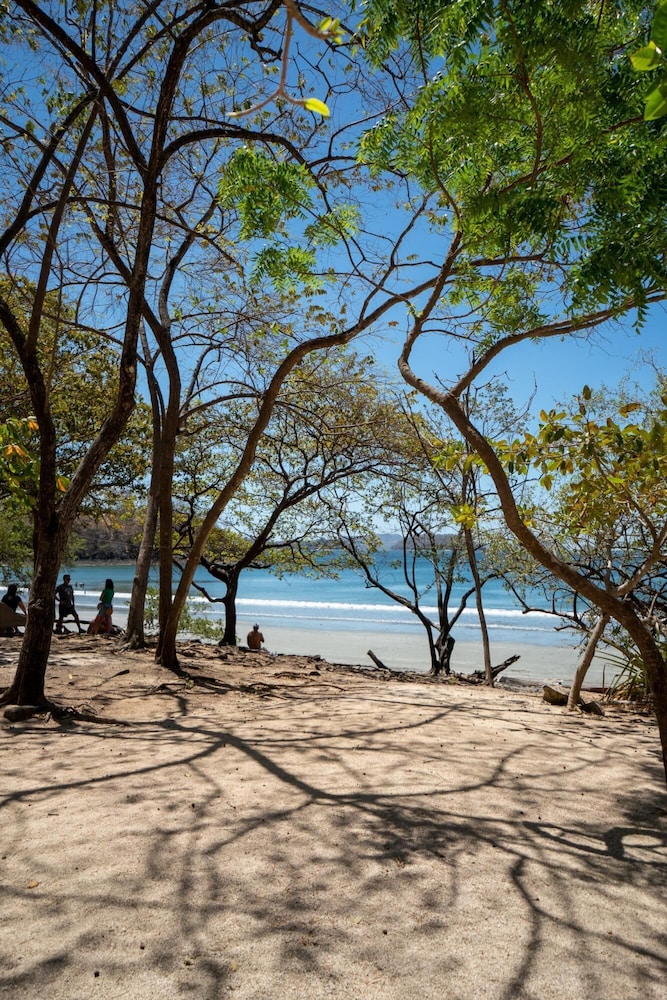 Las Catalinas - 2 BR Condo Just Steps to the Beach - Casa el Chante