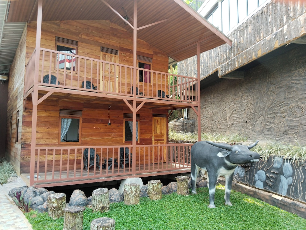 Hally Batulayang