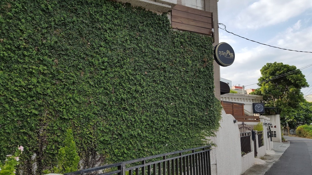 citycornerbnb