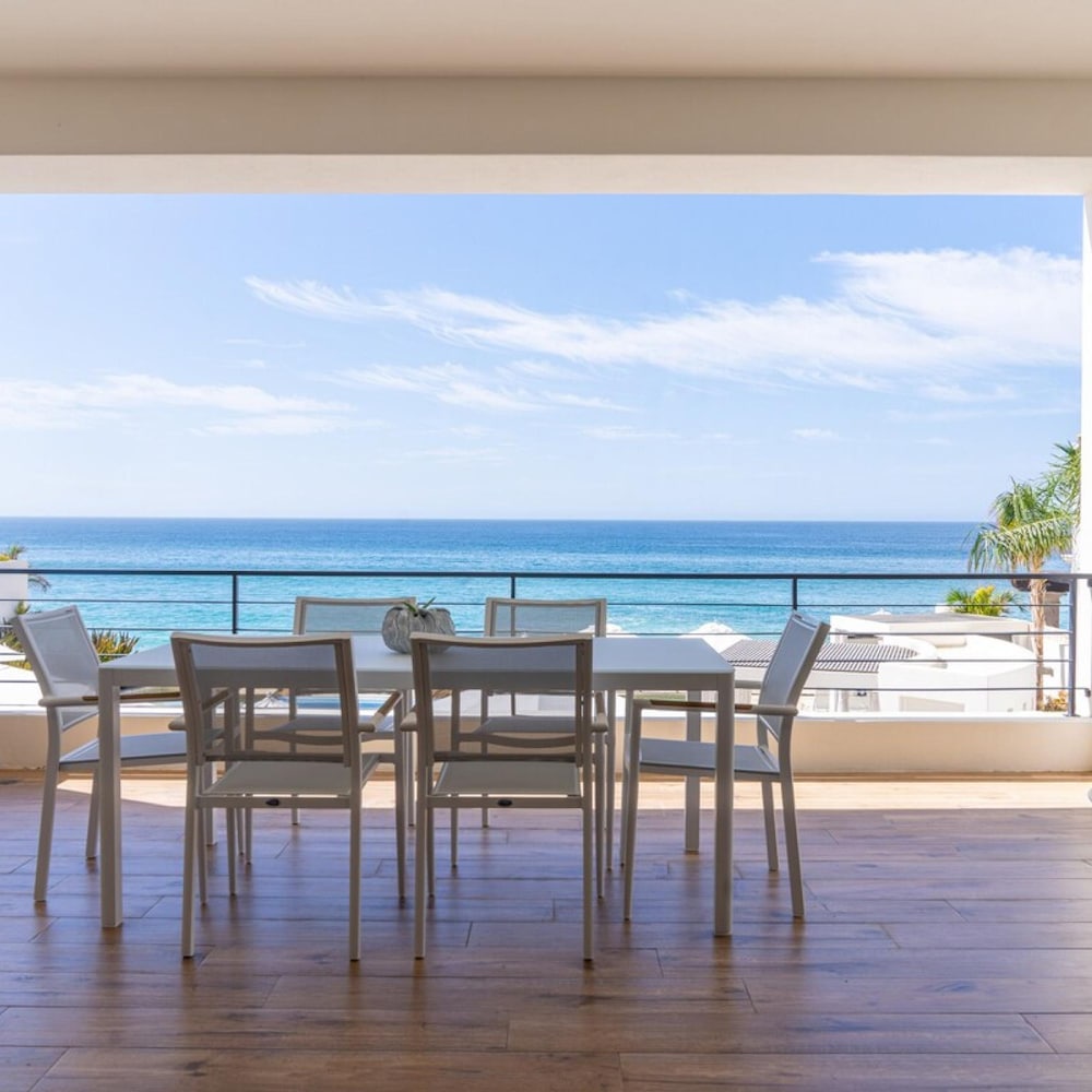 Oceanfront 3bd Residence Wordclass Amenities
