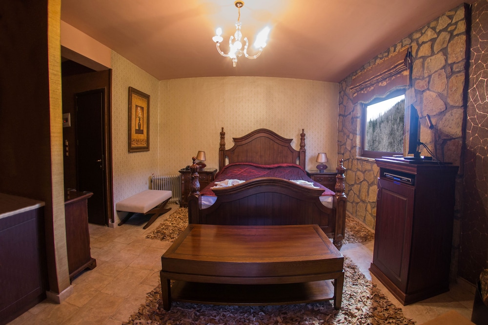 Silva Suites