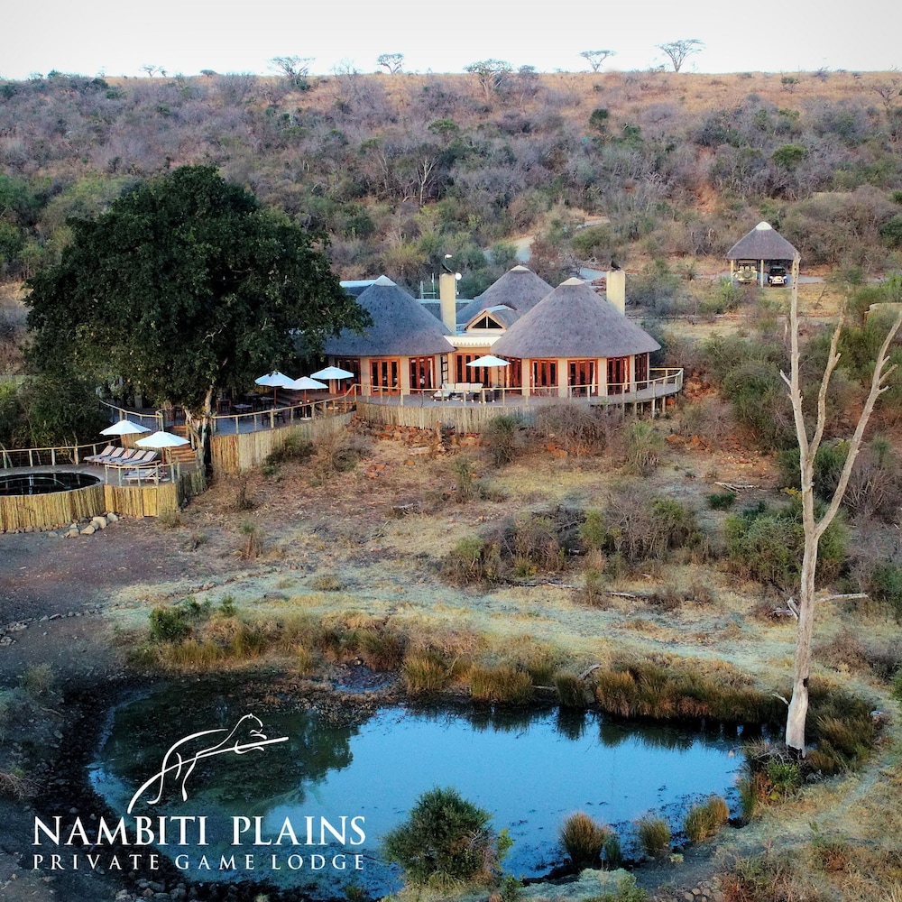 Nambiti Plains Private Game Lodge