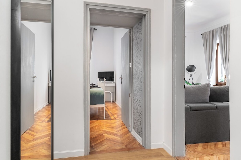 Apartment del Bello