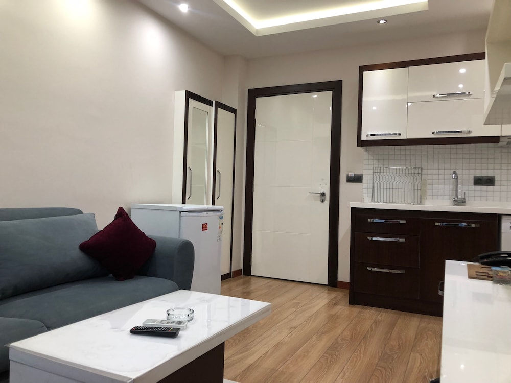 Ada Residence