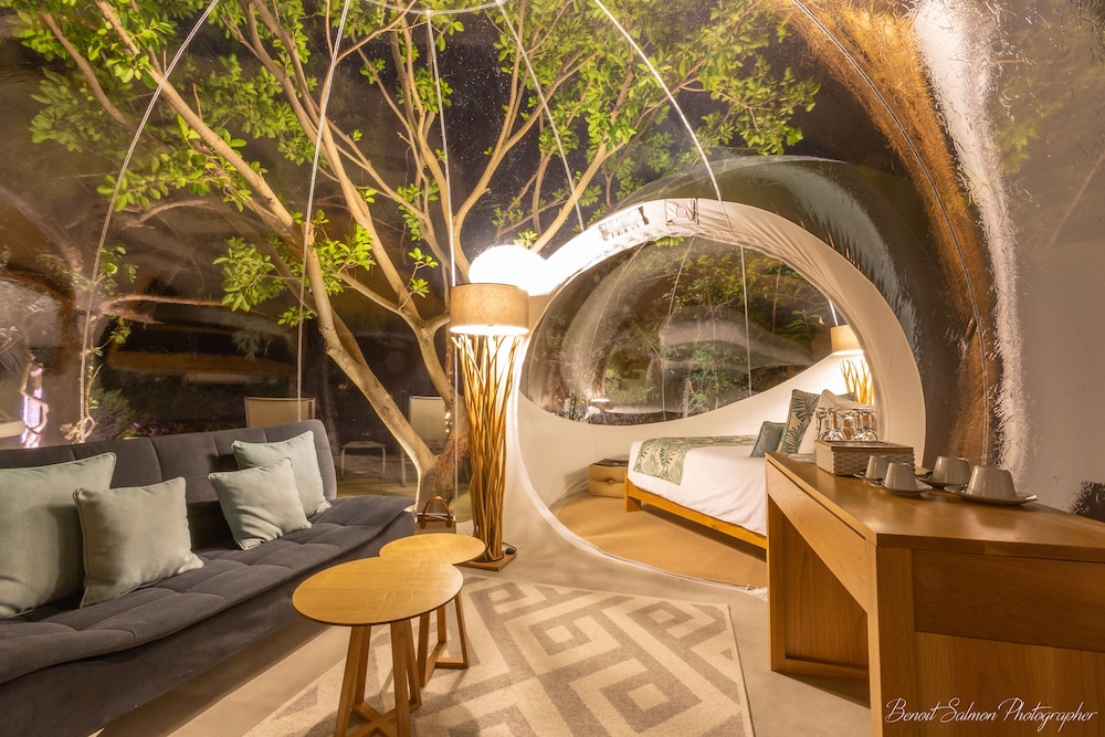Bubble Lodge Ile aux Cerfs Island 42