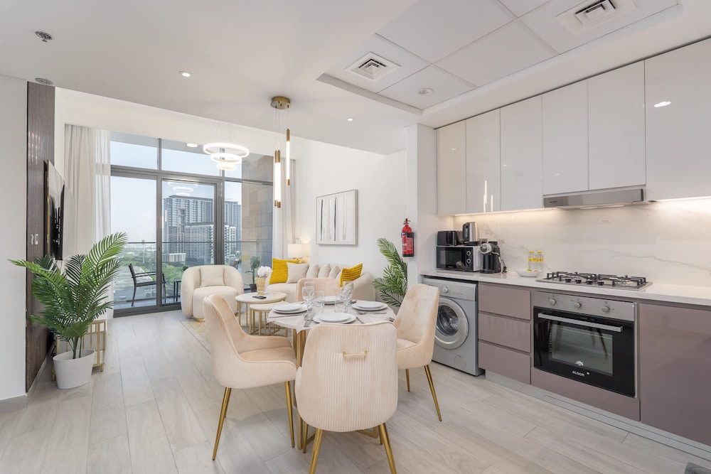 Eye-catching 1 Bedroom in Azizi Riviera