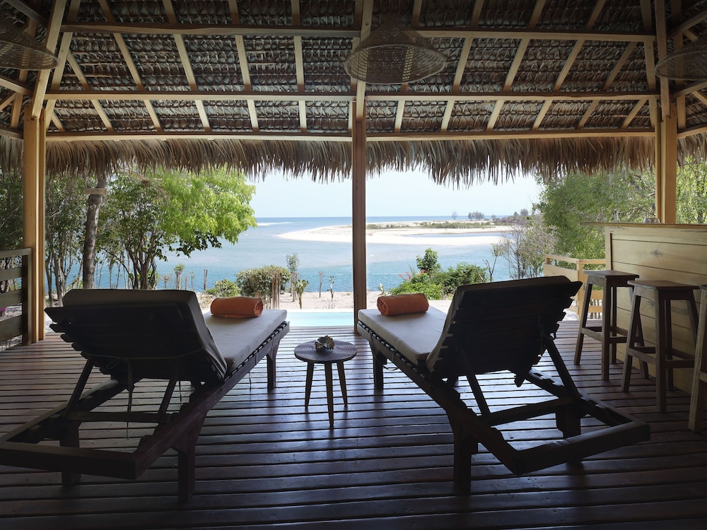 Antsanitia Resort