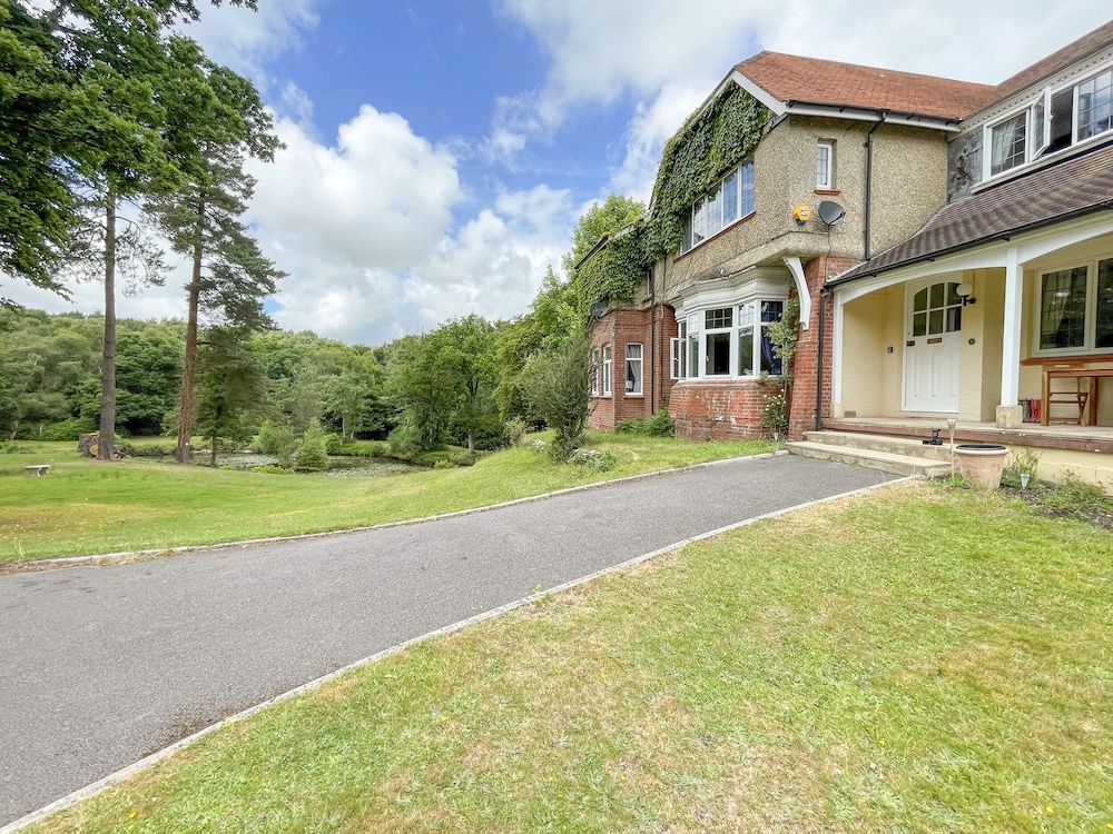 Deer Leap House