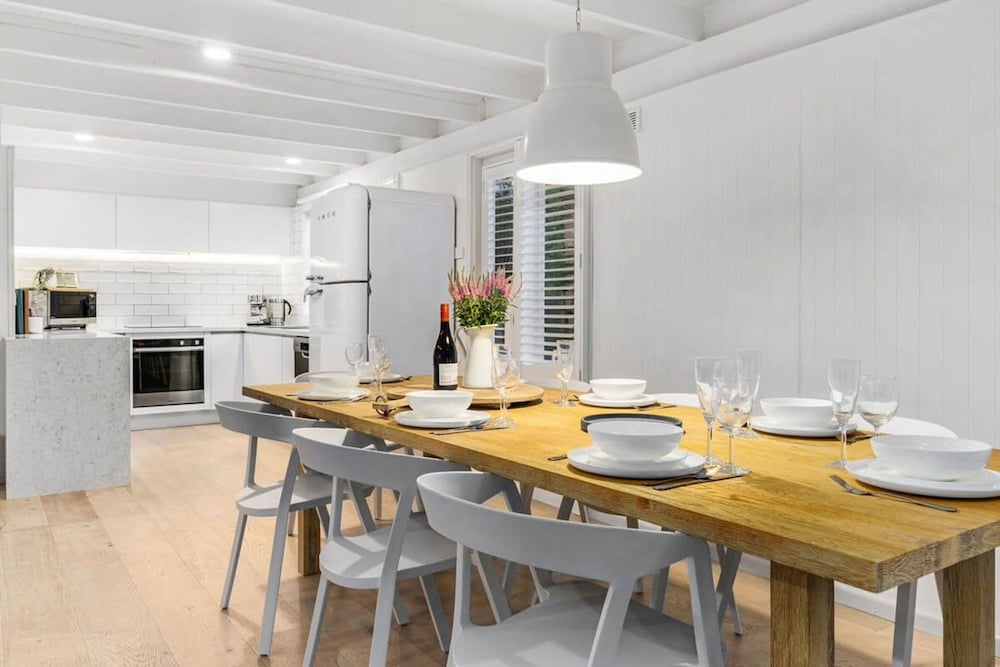 The Coast Country Cottage