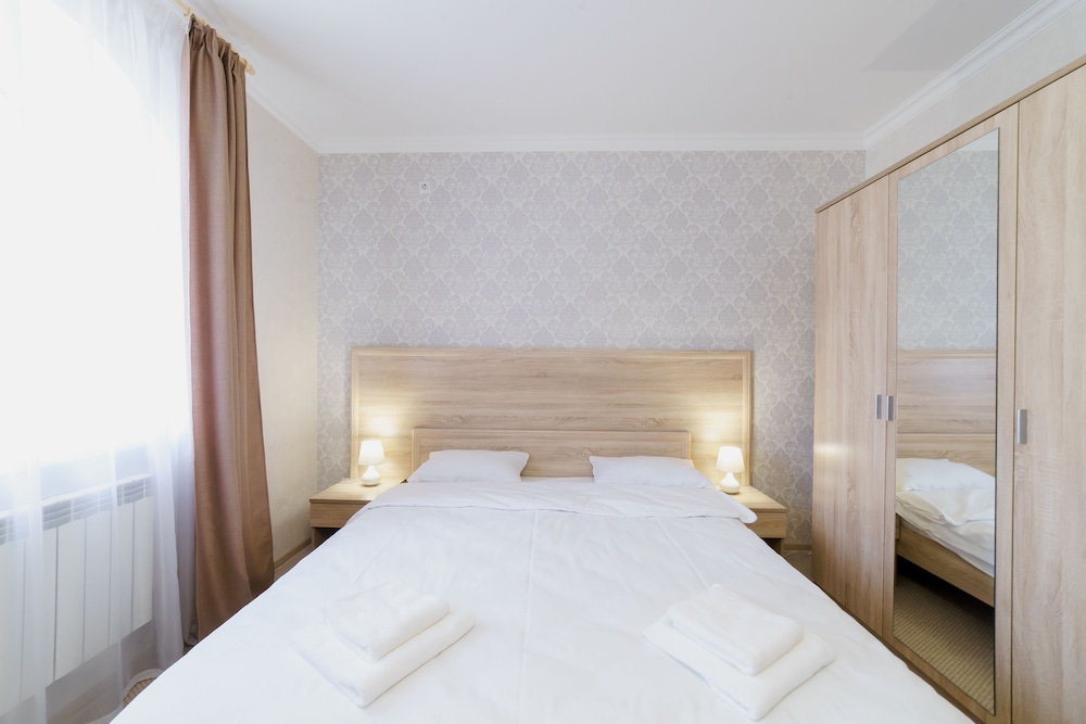 Hotel Balmont