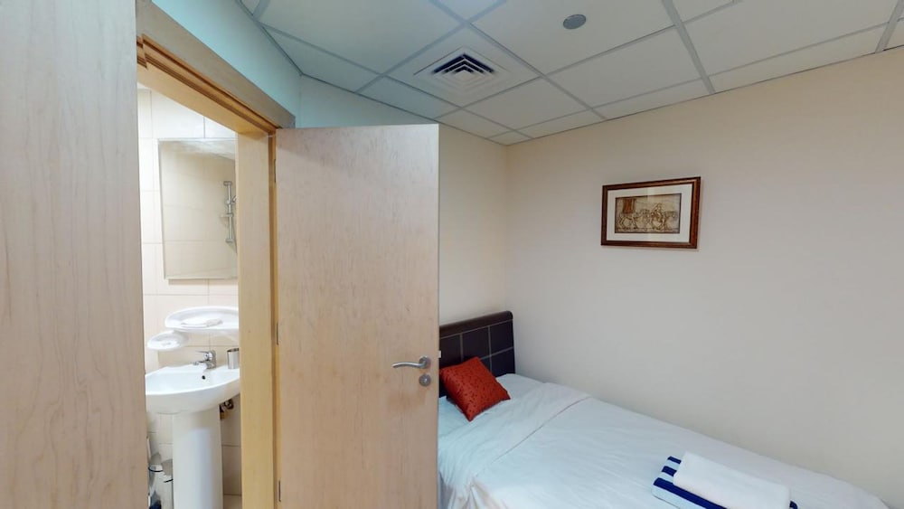 DVH Dabas Palm Shores Elegant Four Beds