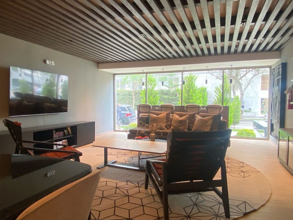 w Superb Loft w Balcony in Barranco