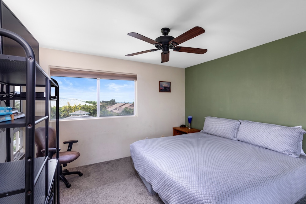 Alii Lani V202 2 Bedroom Condo