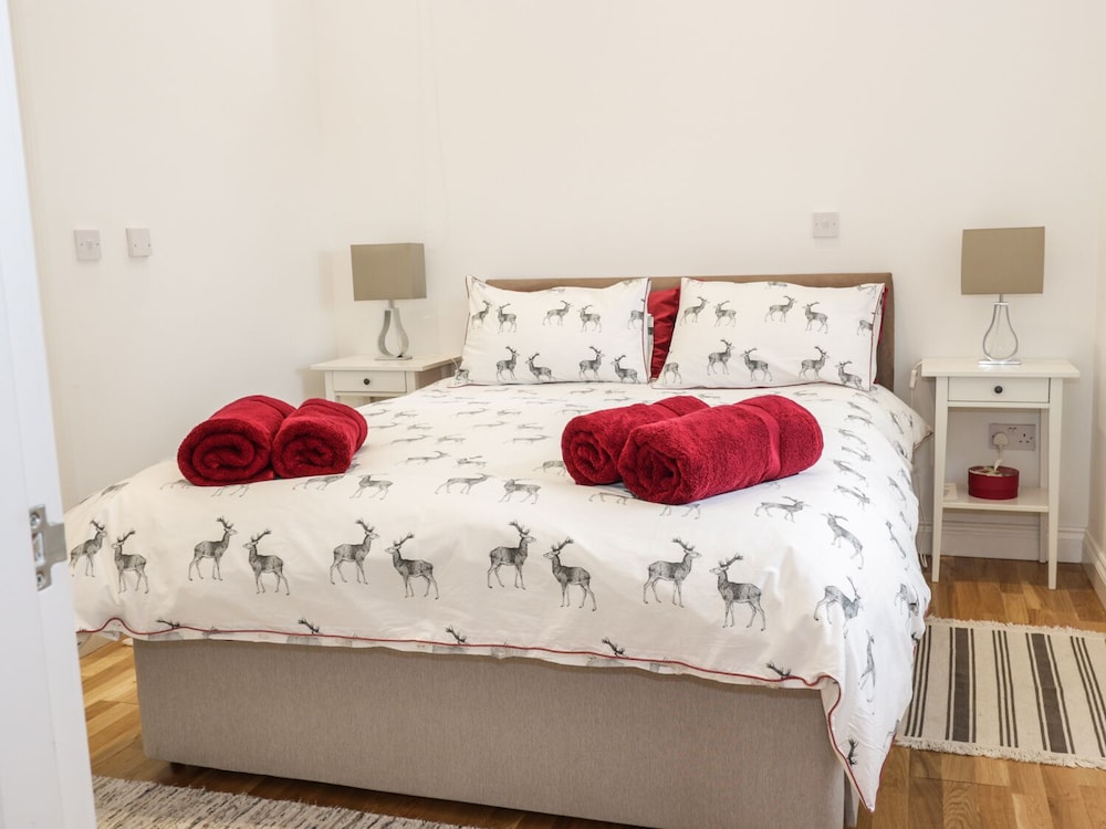 The Turkey House view 4