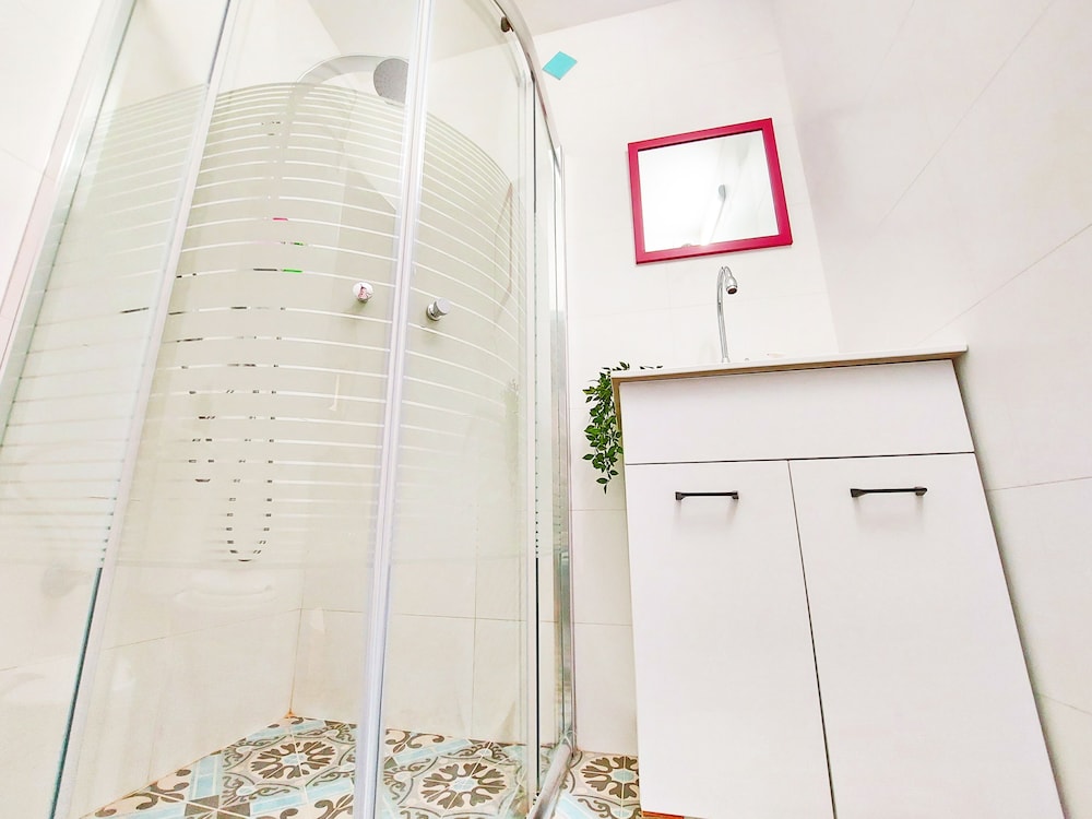 Dayos Unique Suites