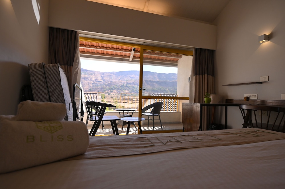 Touchwood Bliss Resort - Igatpuri