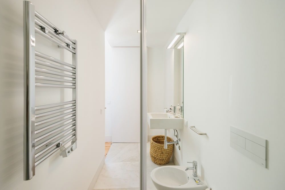 JOIVY Chic studio w/city view in Santa Catarina, 10mins from São Bento Palace