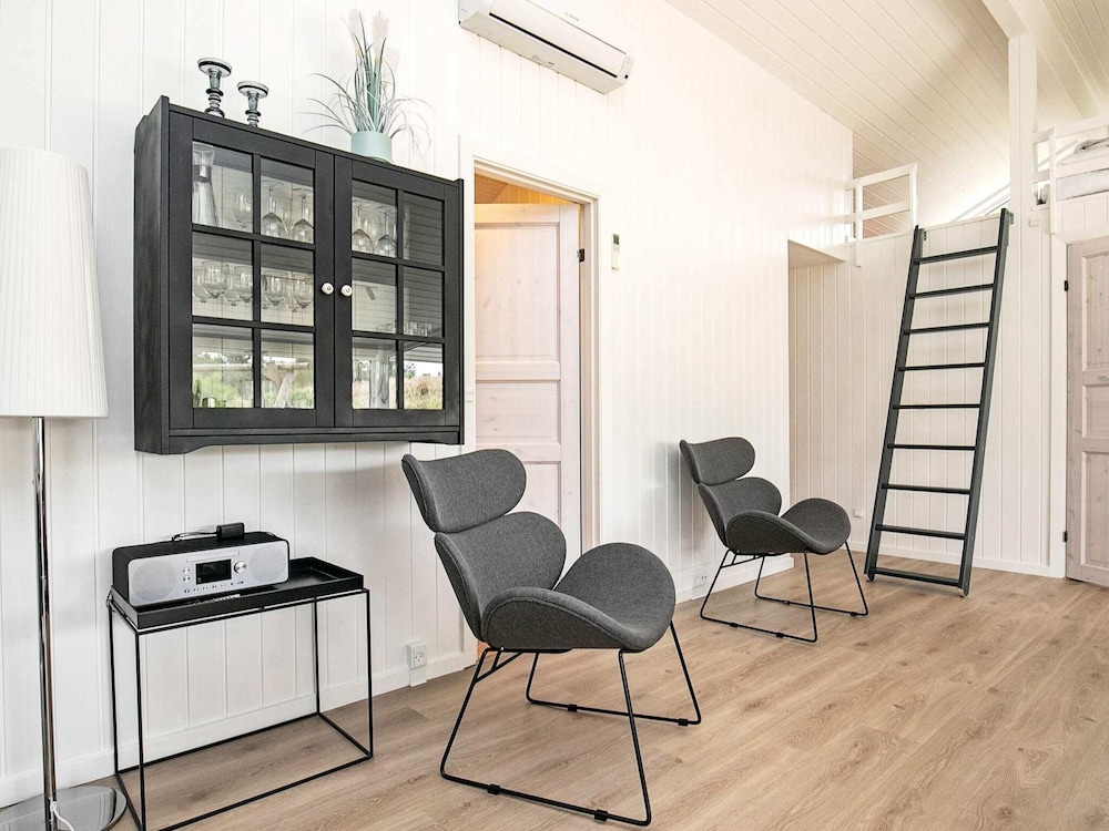 12 Person Holiday Home in Blavand