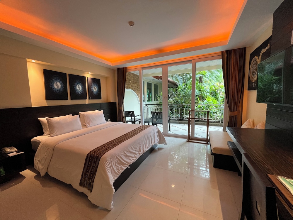 R Mar Resort and Spa — photo 37