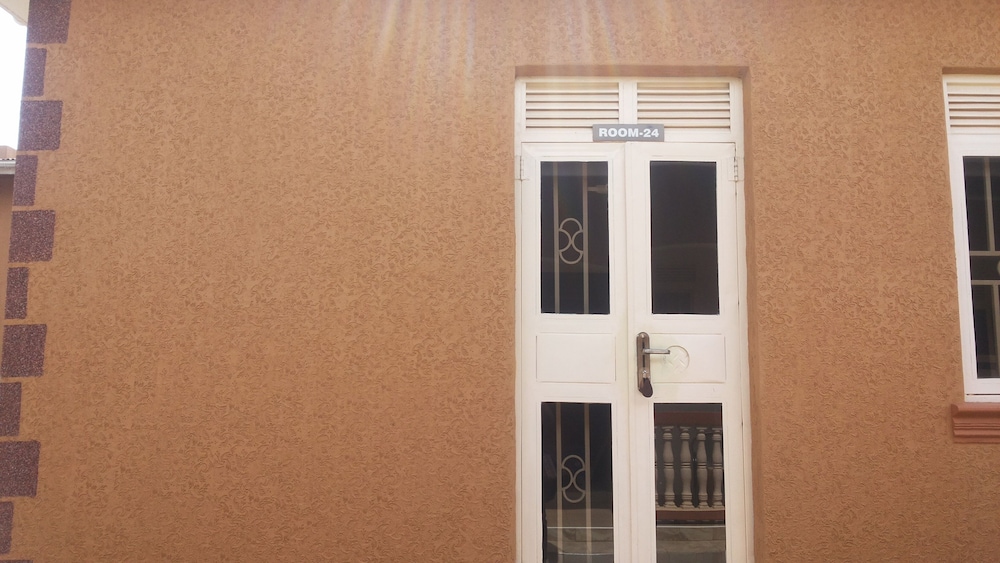 Leam Guesthouse