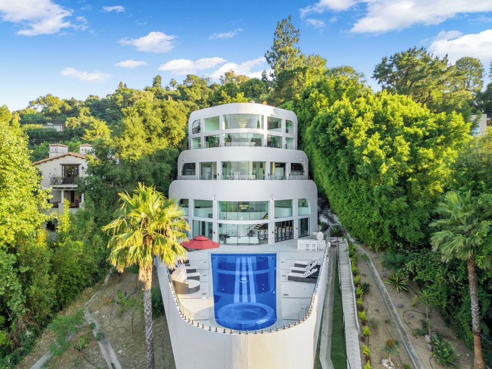 Los Angeles Vacations - Bel Air Yacht Mansion - Property Image 21