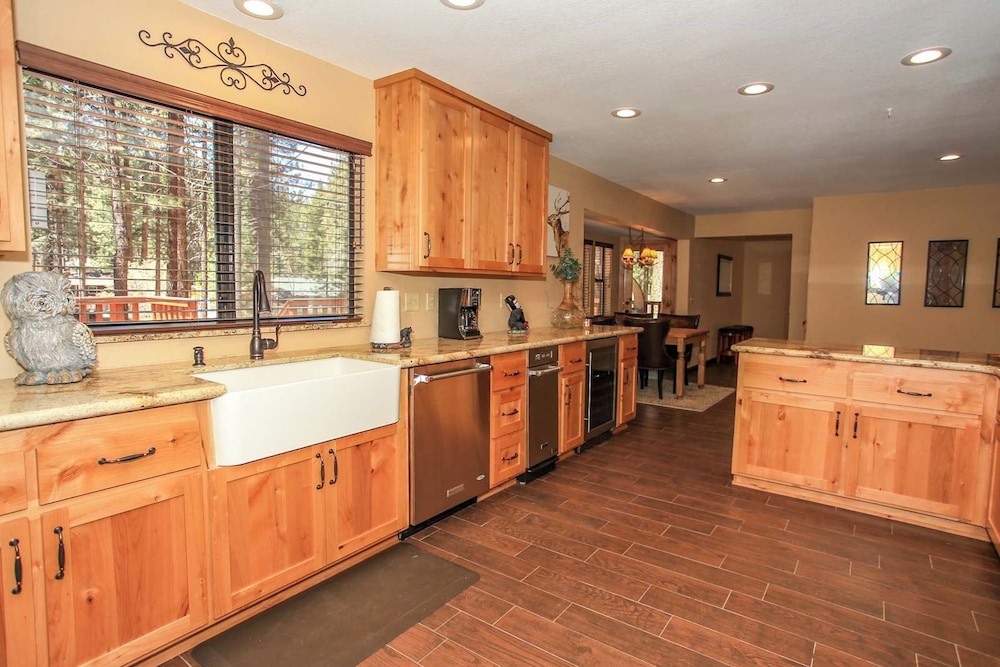 Summit Lodge 1&2