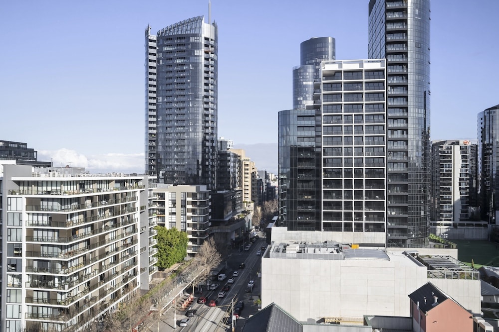 Bright South Yarra 1 Bed Flat Near Cafes & Shops