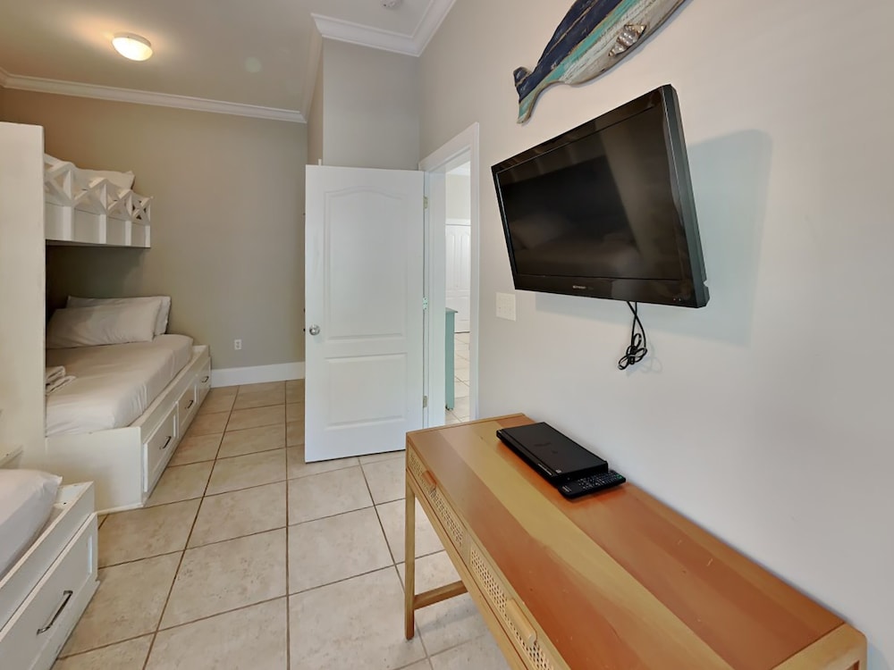The Taj Mahal by Southern Vacation Rentals view 4