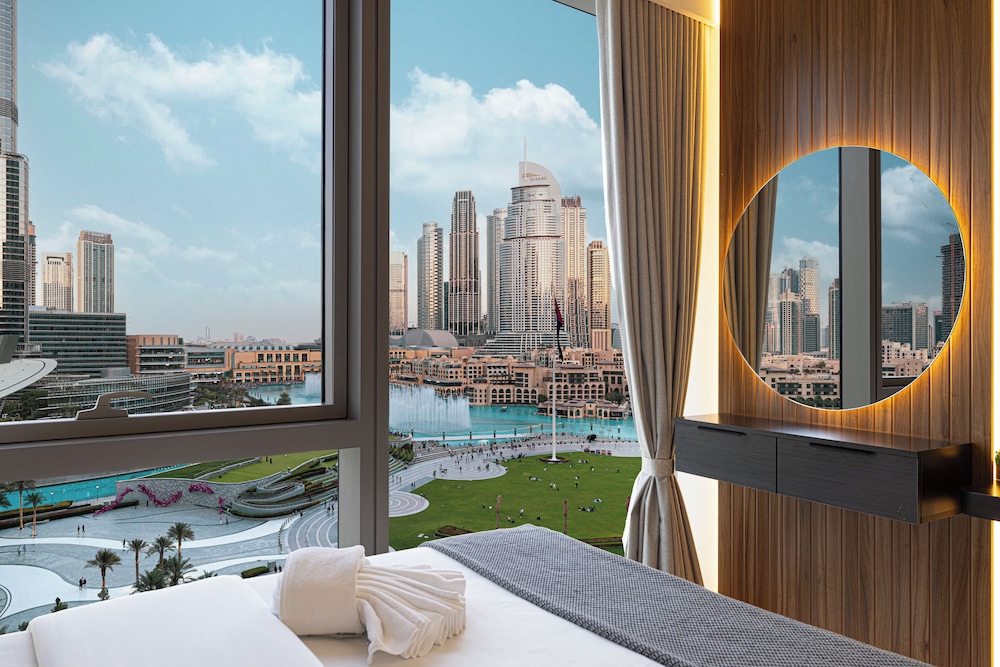 Grande Suites by Hostiva - Burj View
