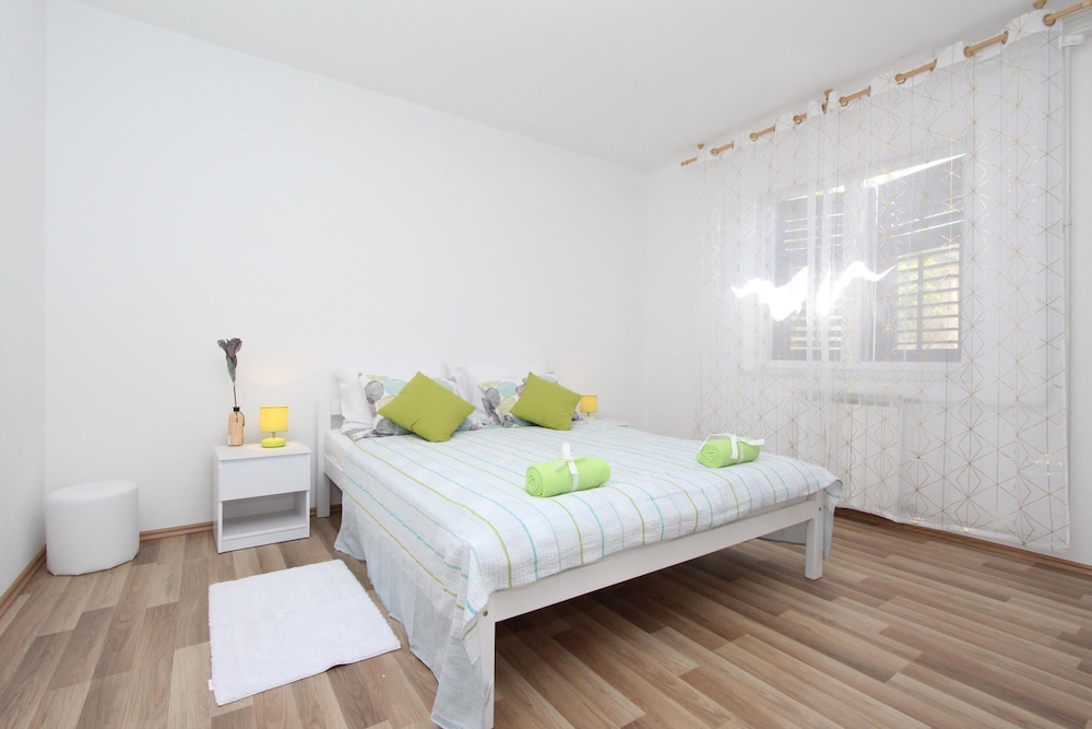 Apartment Paulinic view 4