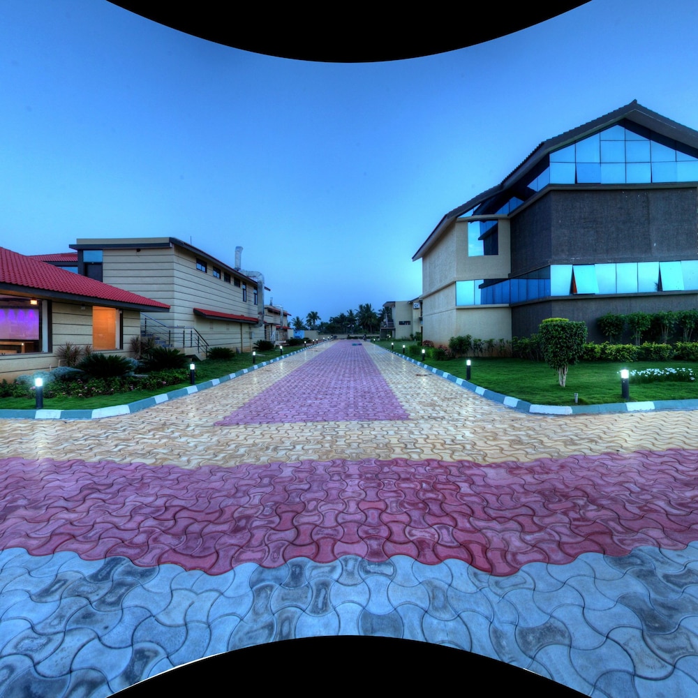 Nijaguna Resorts & Spa view 3
