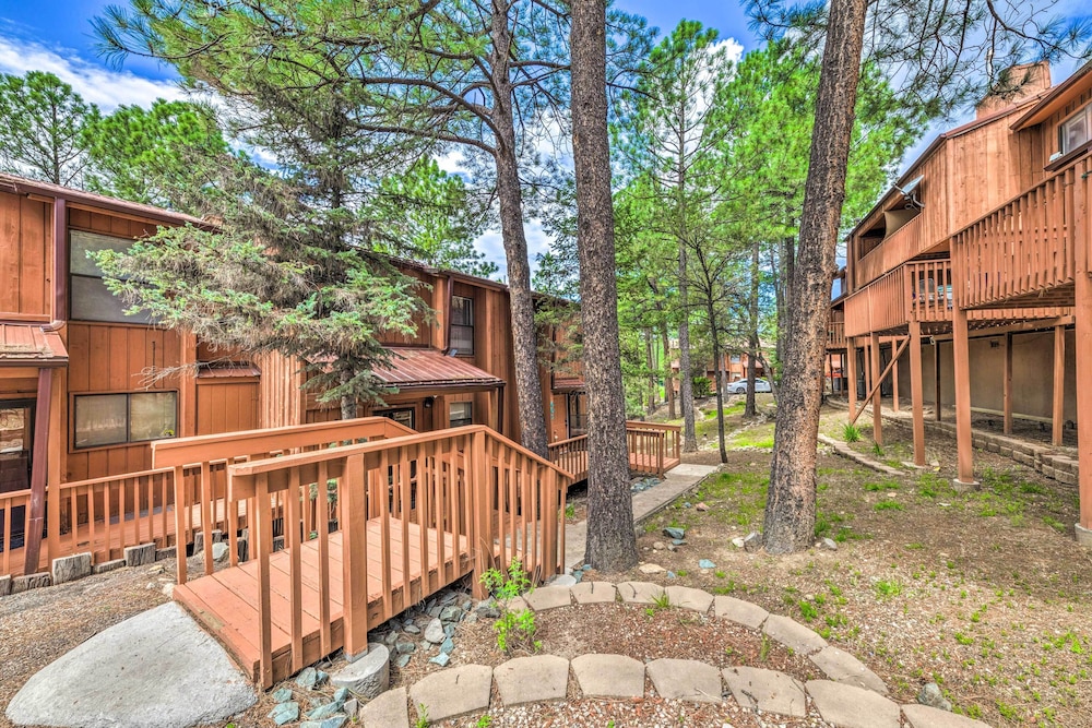 Rustic Ruidoso Retreat Near Shops & Mountains! view 5