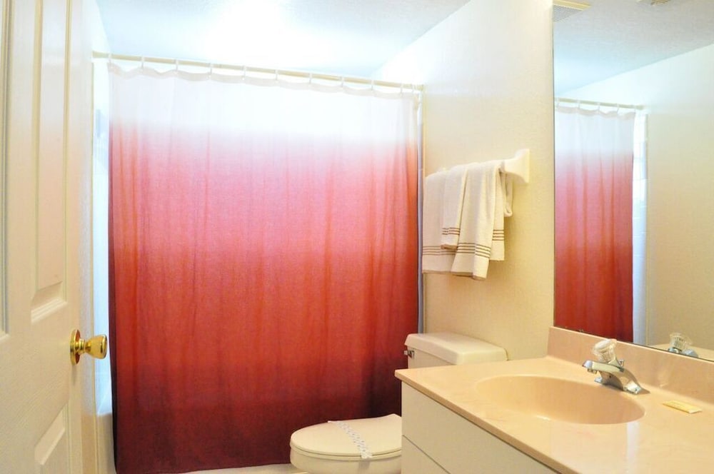 Mk015or 3 Bedroom Townhouse by RedAwning - Image 3