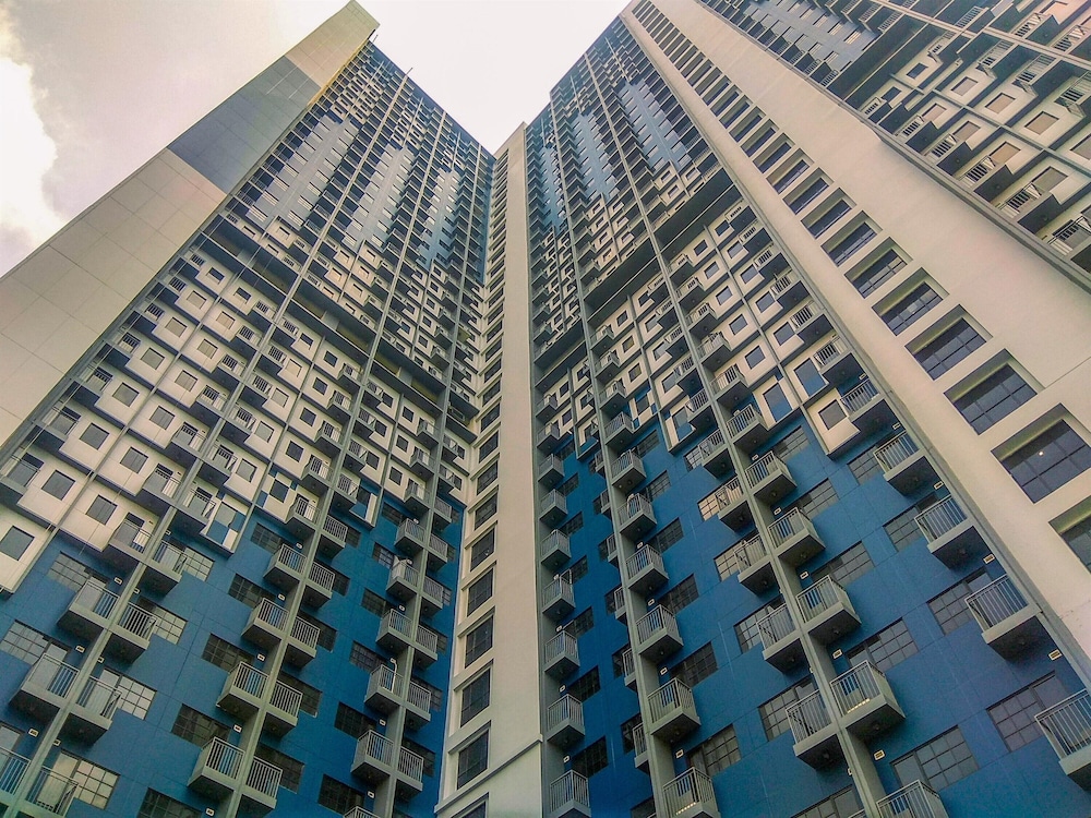 Fully Furnished With Modern Design Studio At Evenciio Apartment