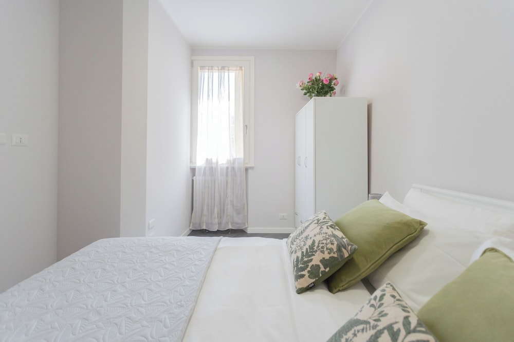 Sant'Agostino Apartments by Rent all Como