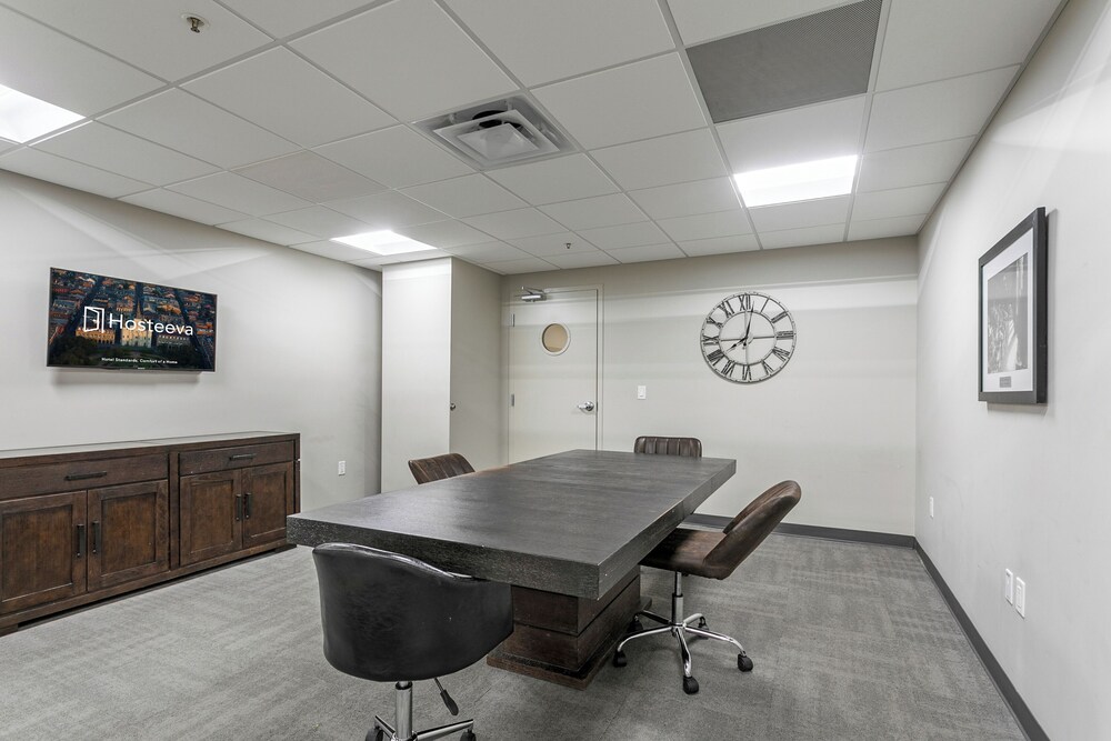 New Orleans Vacations - Modern 4BR Condo in the Heart of NOLA - Property Image 23