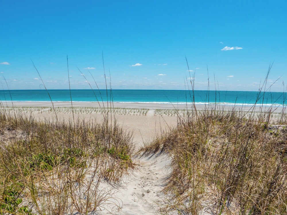 The Channel Marker by Topsail Realty