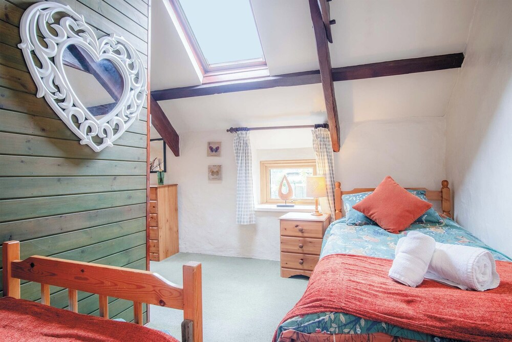 The Granary - 2 Bedroom Apartment view 2