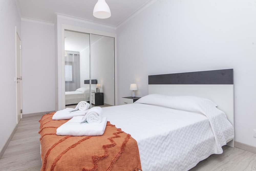 C09 - Portim o 3 Bed Holiday Apartment