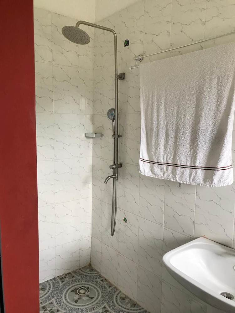 Alberjah Traincity Guesthouse
