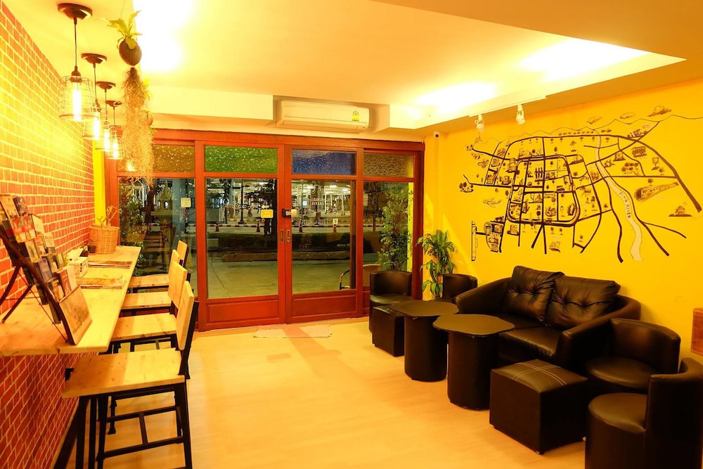 Fellow Hostel