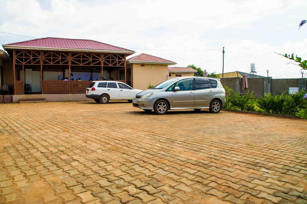 Airfield View Motel