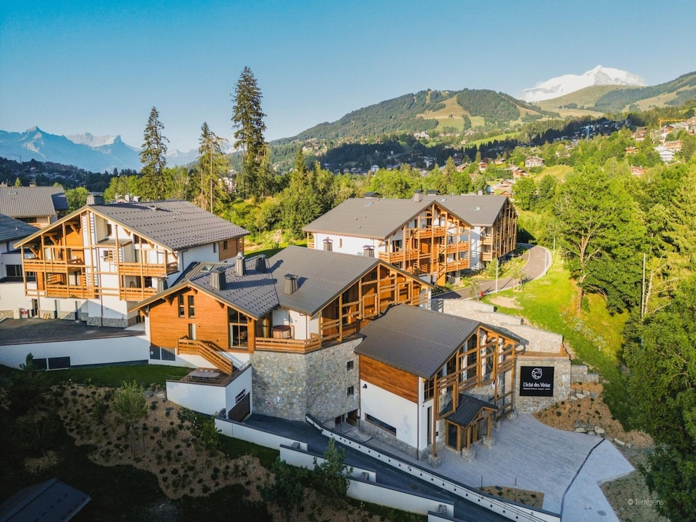 Apartment in Megeve With Stunning Mountain Views